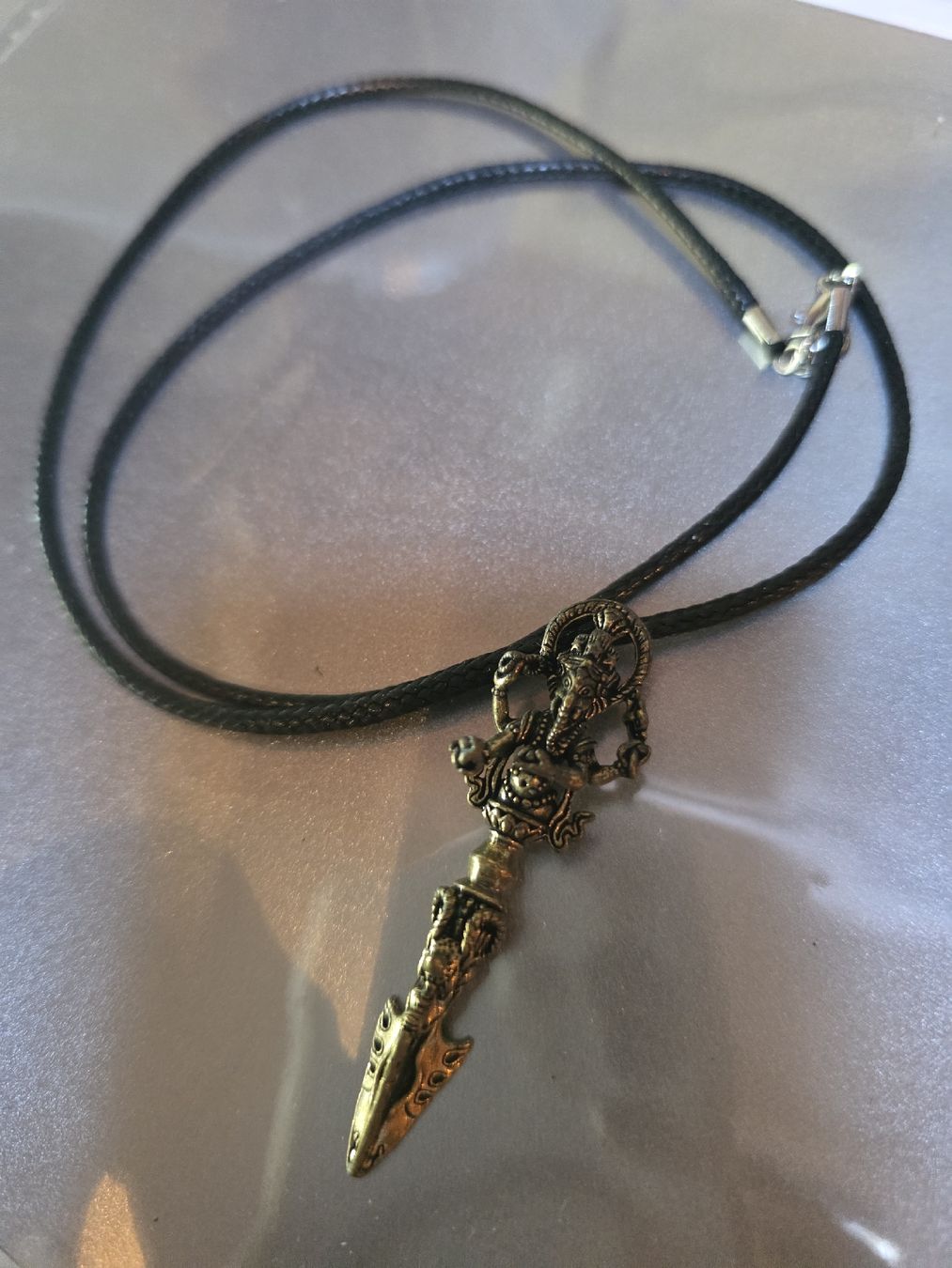 Pendentifs: Pendentif purba ganesh – Neuf avec emballage d'origine à Vernier par 19pigments
