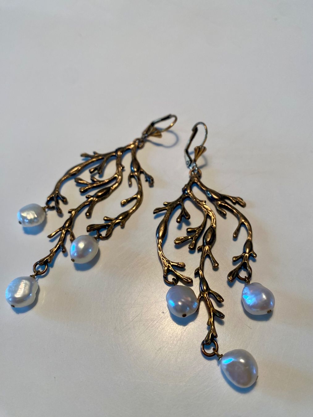 Orecchini pendenti & Orecchini a lobo: Elegante Ohrringe mit echten Süsswasserperlen – Usato da Basel venduto da curated_finds 2