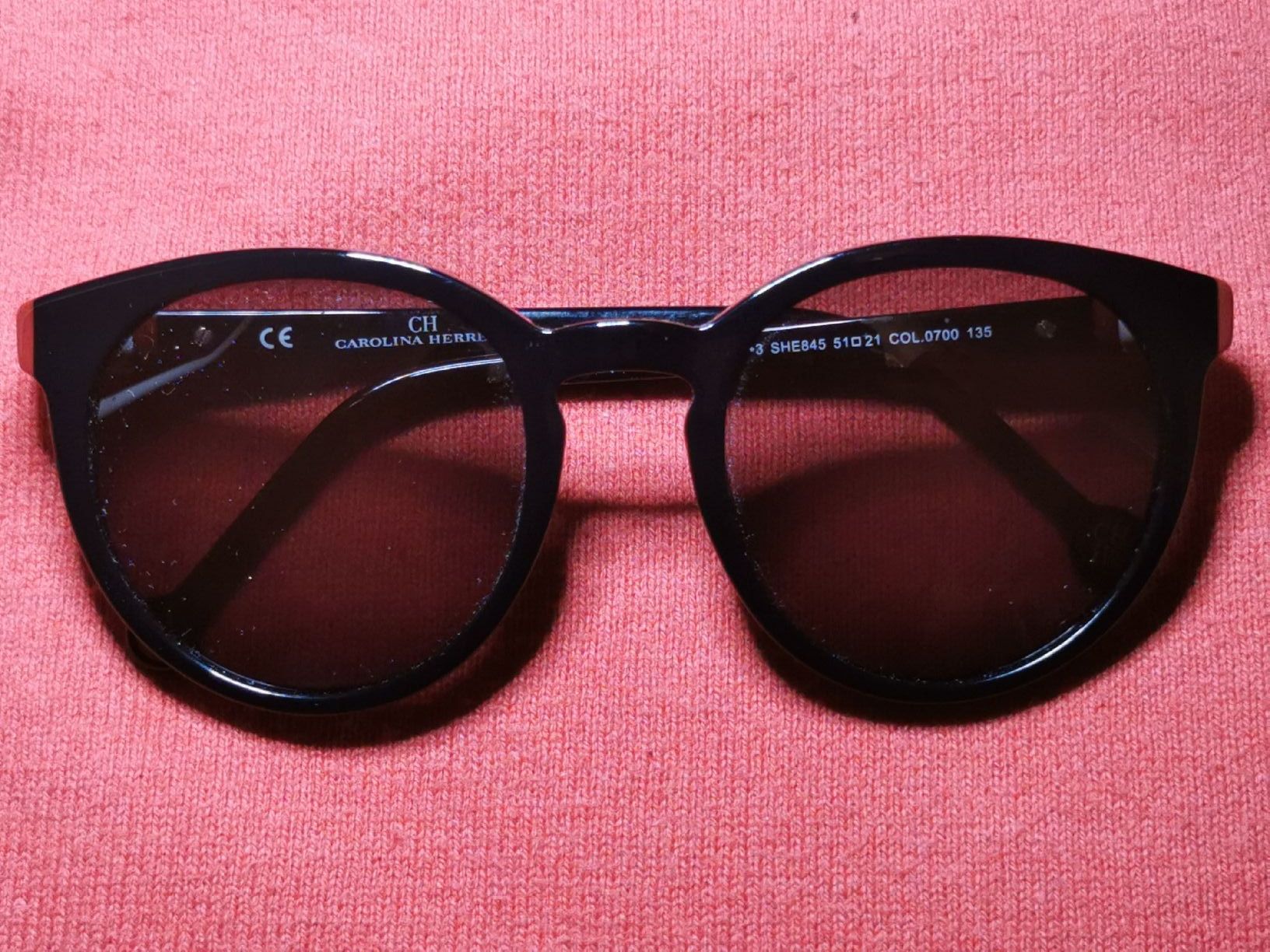 Carolina Herrera Occhiali & Lenti: Carolina Herrera Sonnenbrille – Nuovo (secondo la descrizione) da Schlieren venduto da vlalif