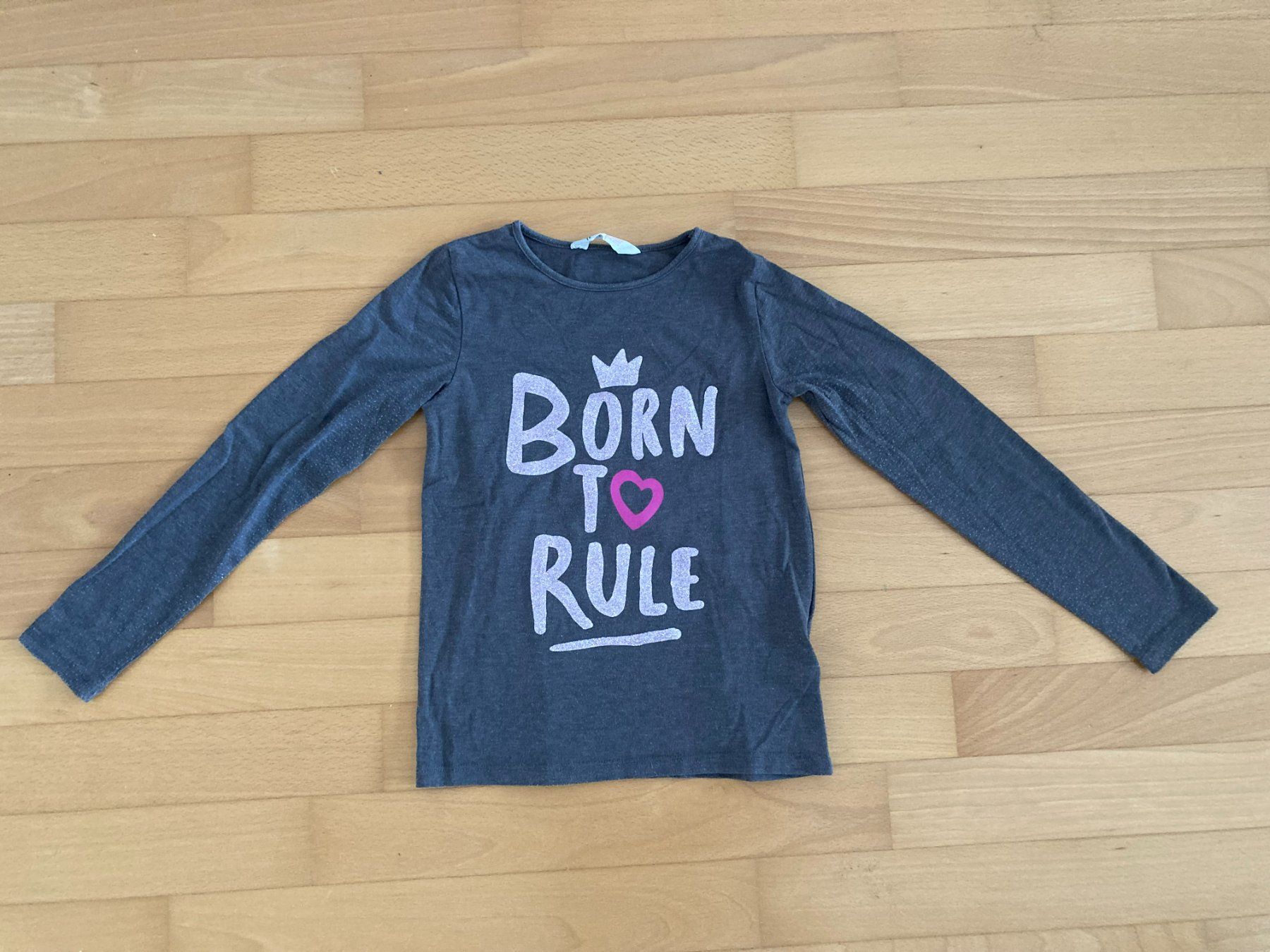 Camicette, T-shirt & Top: Shirt langarm "born to rule" – Usato da Muttenz venduto da Juvenile33 1