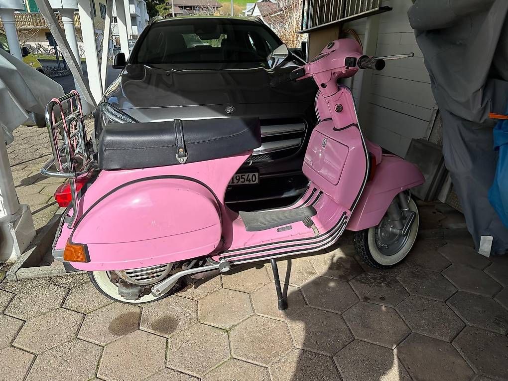 Strasse: Vespa defekt – Gebraucht aus Engelberg von Bump01 4