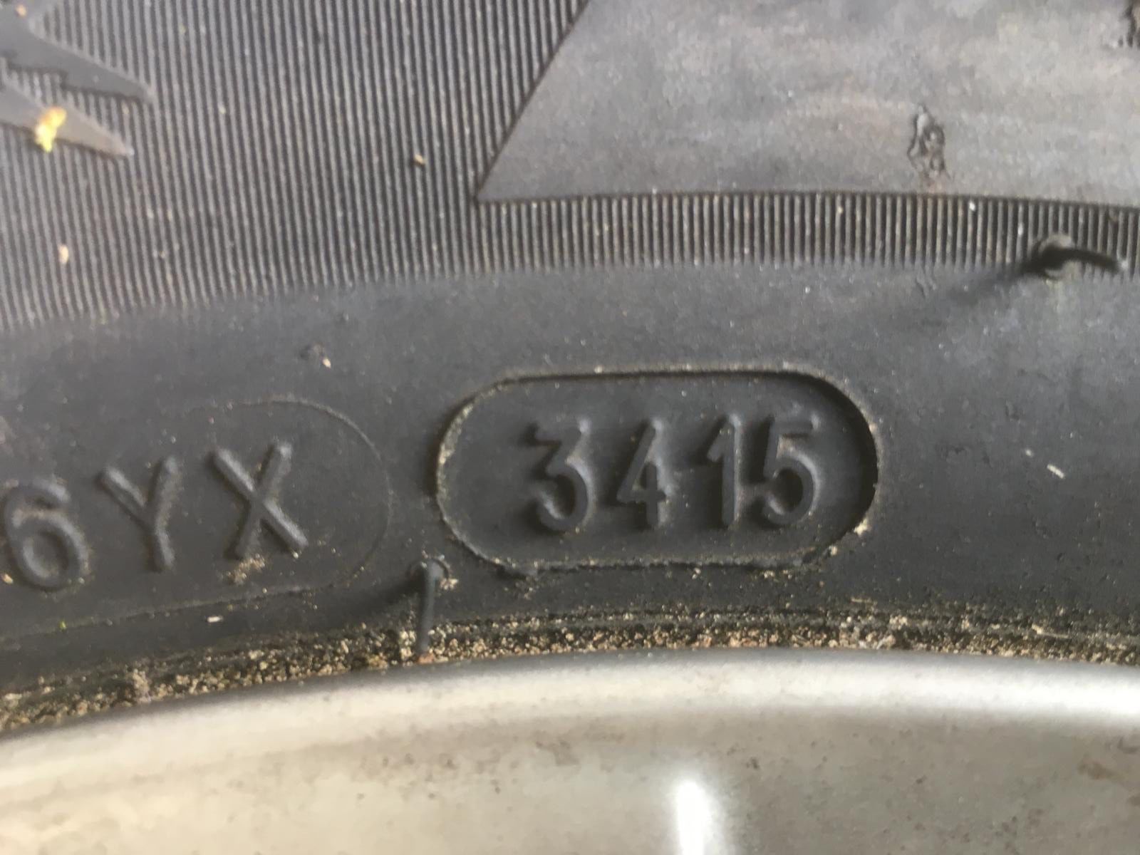 Pneus & Roues: Alufelgen mit Winterpneu's 4 Stk. – D'occasion à Frauenfeld par stern081 1