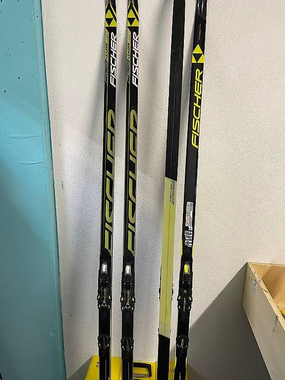 Skis: Fischer Classico e Zero+ Langlaufski  – Gebraucht aus Biasca von gregoriomauro