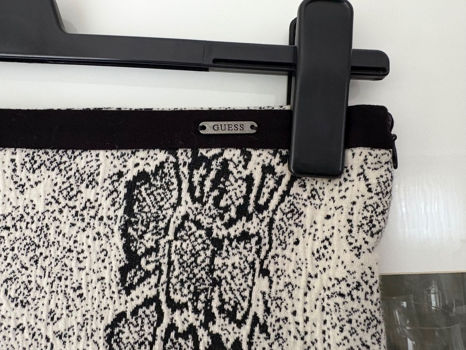 Guess Gonne: GUESS Skirt size XS – Usato da Muzzano venduto da Sidney_3 1