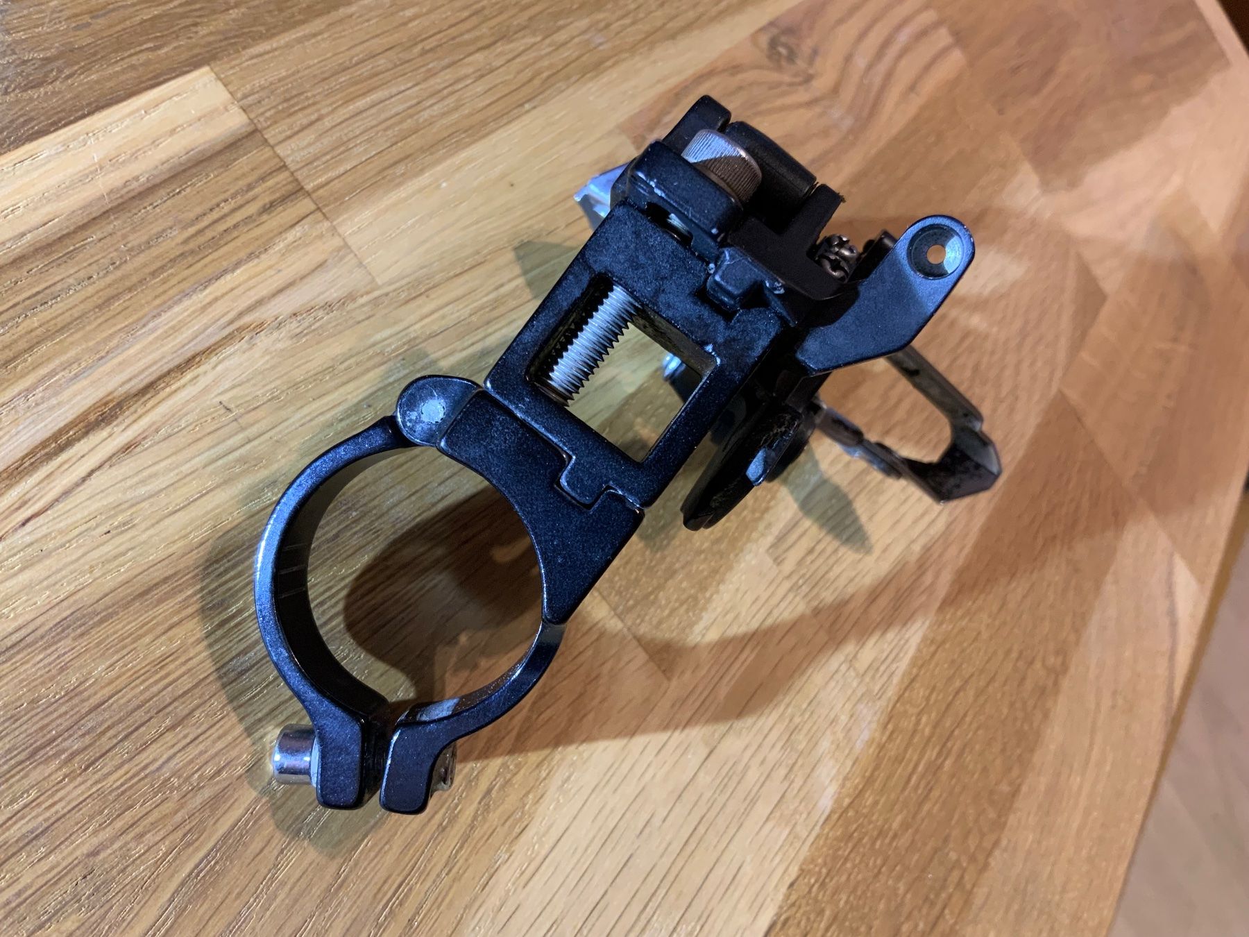 Shimano Pezzi di ricambio: Shimano Deore Wechsler FD-M616 – Usato da Rafz venduto da Cugnauls 6