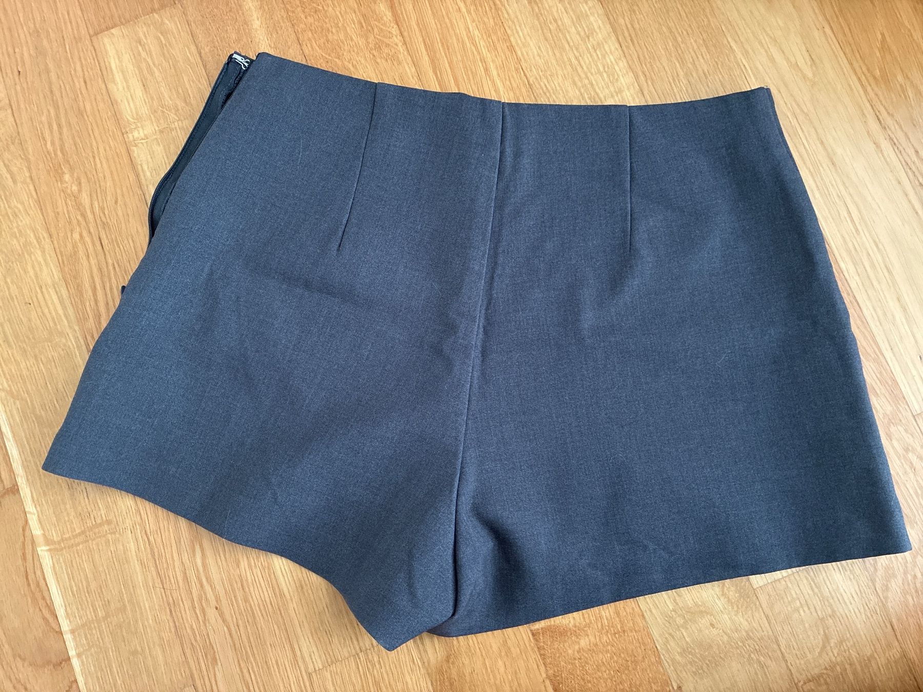 H&M Pantalons: Skorts – D'occasion à Altstätten SG par palmela.31 1
