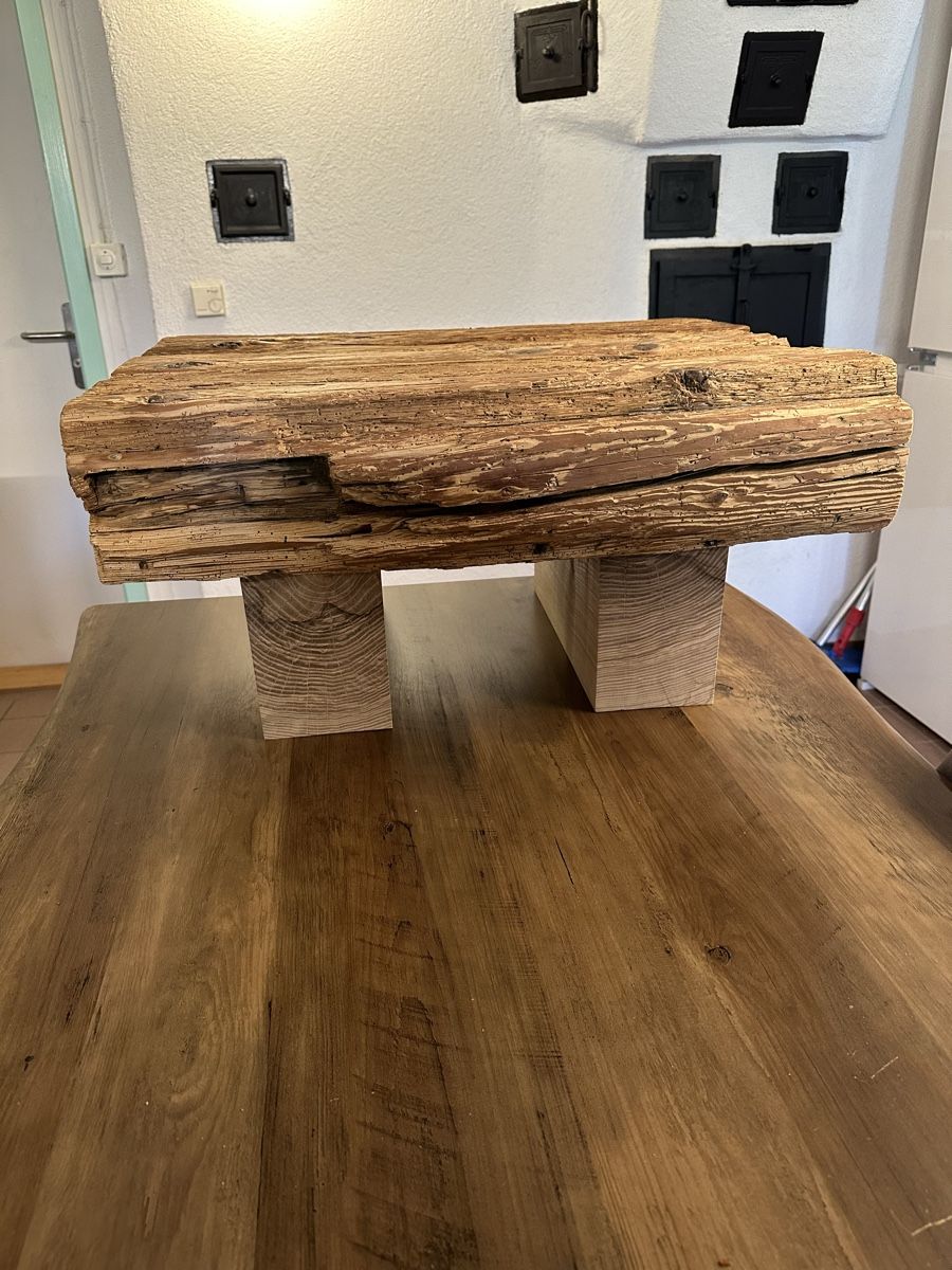 Panchine: Rustikale Holzbank einzigartiges Design, altholz aus 1600 – Usato da Seuzach venduto da Wolf936 4