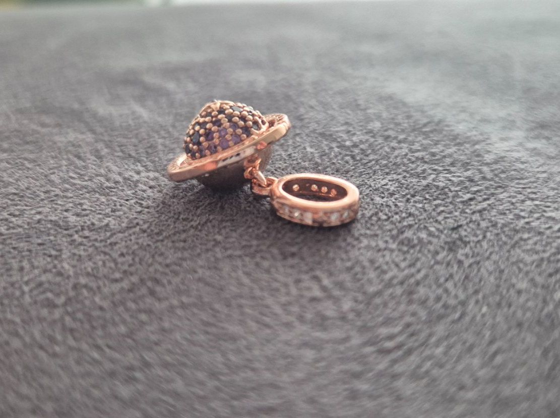 Ciondoli: Silber Charm Saturn rosé +Garantie – Nuovo (secondo la descrizione) da Rotkreuz venduto da Carbone_Bijou-Shop