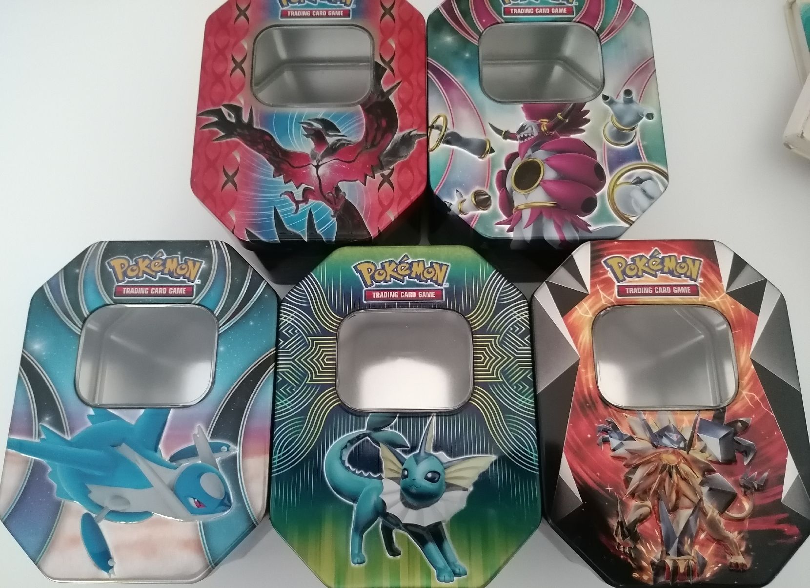 Pokémon Carte collezionabili: Lot de 8 boîtes Pokemon – Usato da Ecublens VD venduto da loi_dy6b 1
