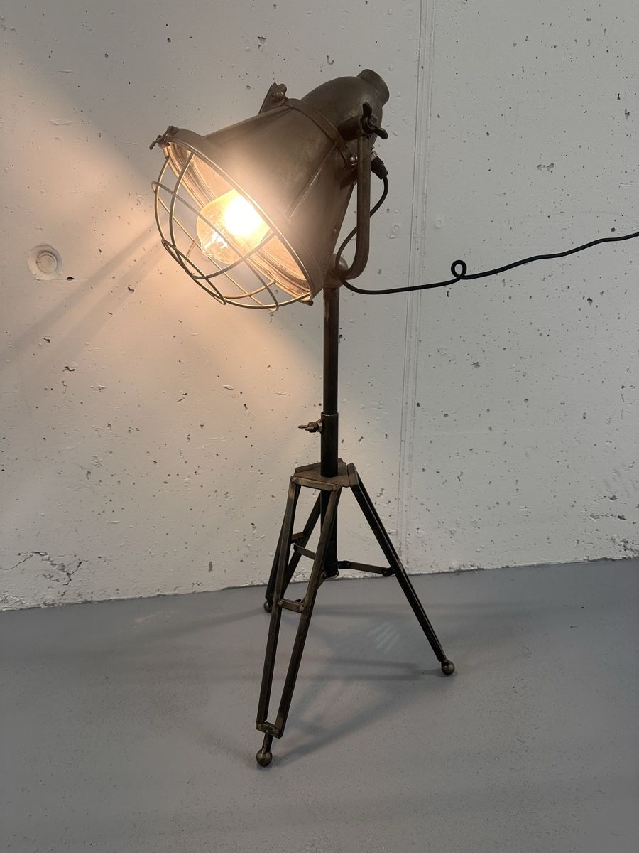 Lampes: Vintage Industrial Lampe / Industrielampe – D'occasion à Winterthur par Glatzco
