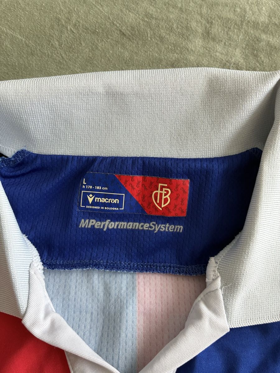 FC Basel Leibchen & Hosen: Fc Basel Trikot Gr. L / Michael Lang – Gebraucht aus Kehrsatz von mes_p7jc 3