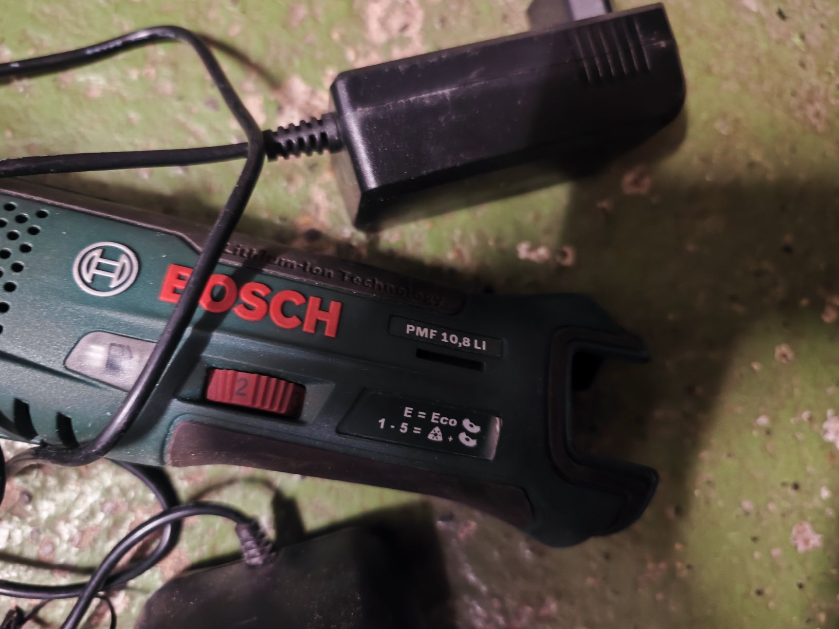 Busch Tutte le macchine: Bosch PMF 10,8 LI Multifunktionswerkzeug  – Usato da Balsthal venduto da tudorf 1