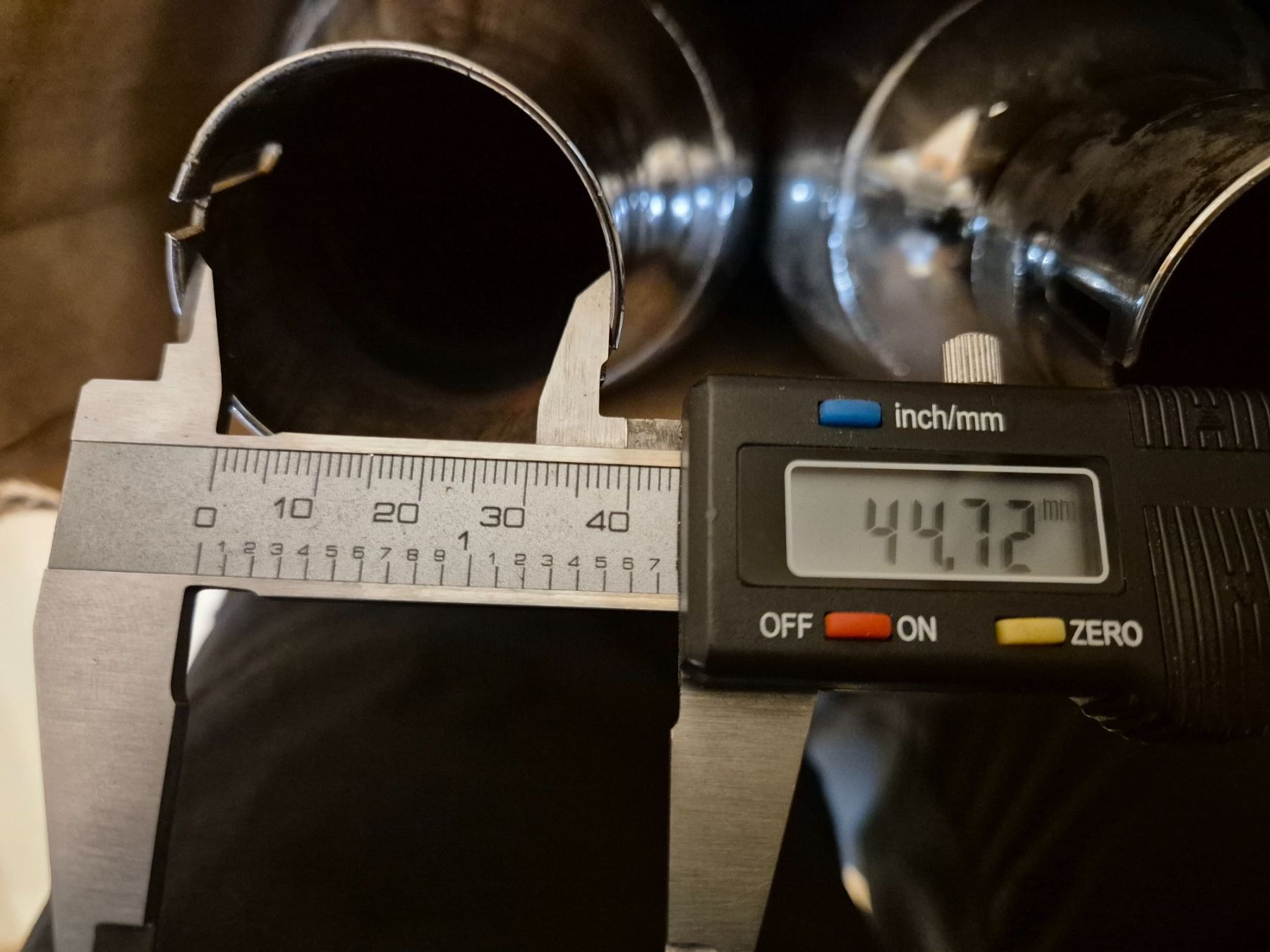 Harley-Davidson Sistemi di scarico: Échappements Harley-Davidson – Usato da Le Locle venduto da CHEGUA 7