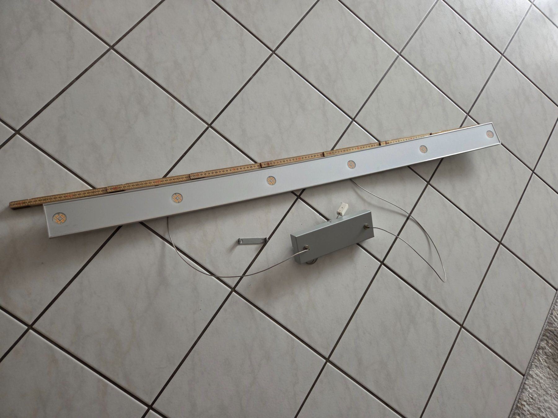 Kronleuchter & Deckenlampen: Moderne LED Deckenleuchte in Silber, gebraucht – Gebraucht aus Igis von Bike.ness 3