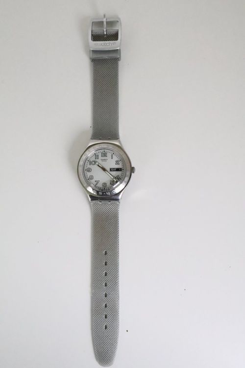 Swatch Montres: Swatch Herren Uhr läuft Garantie – D'occasion à Willisau par flabastian 3