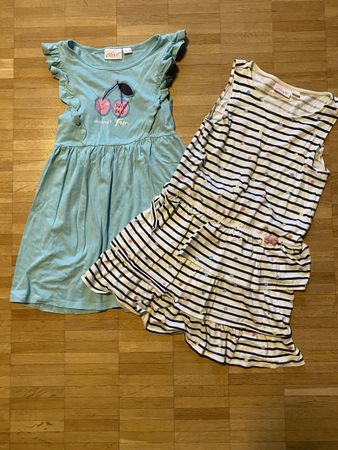 2 süsse Sommerkleider Gr 122/128 Alive