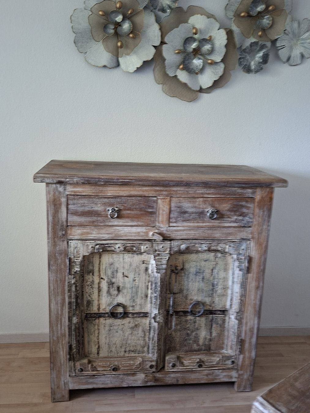 Cassettiere: Sideboard und Kommode – Usato da Winterthur venduto da Stanislava02 1