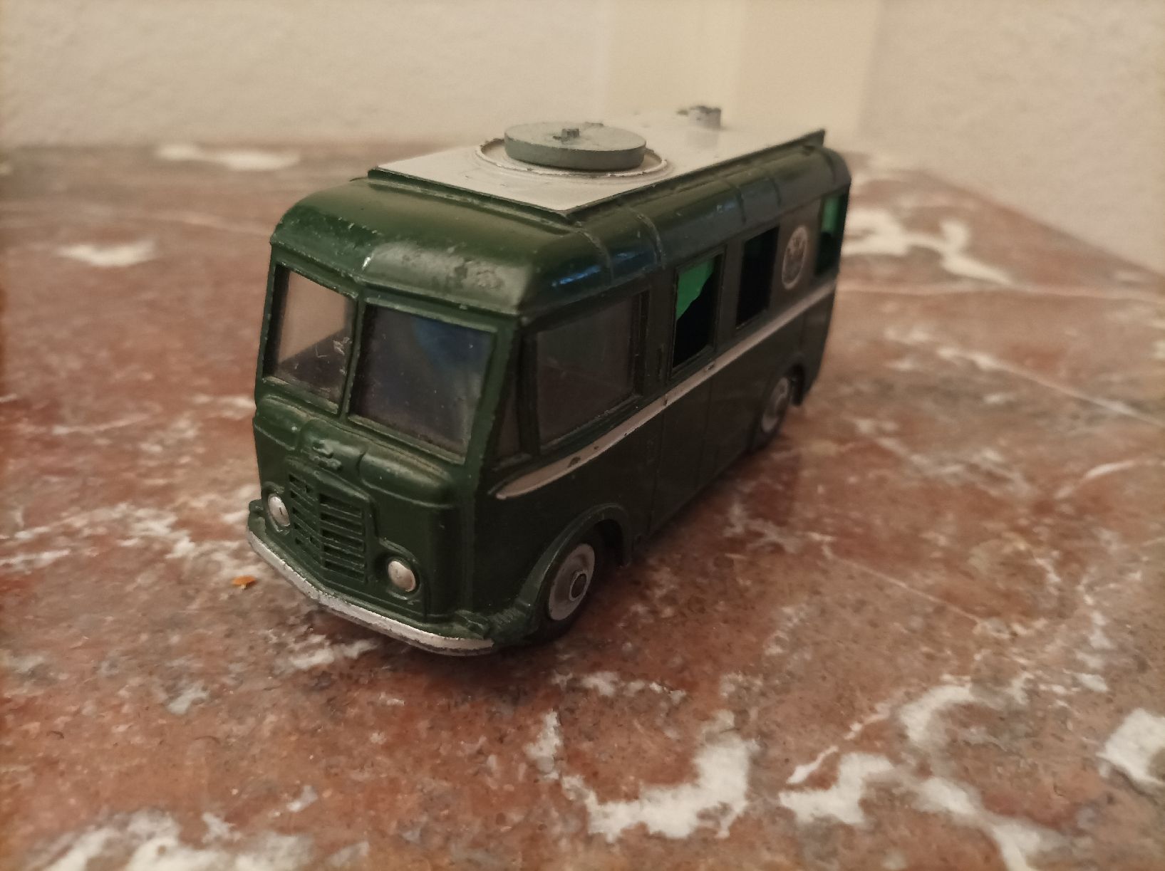 Dinky Toys Modellautos: Dinky Supertoys TV Roving Eye – Gebraucht aus Liebefeld von PoloLePoulpe