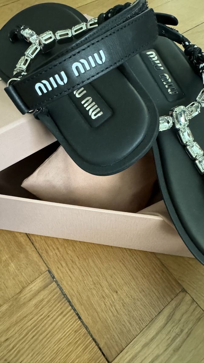 Miu Miu Scarpe da donna: Miu Miu Sandalen Gr . 39 – Nuovo (secondo la descrizione) da Luzern venduto da TENDIMO 2