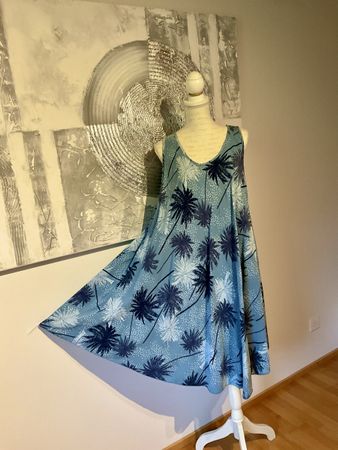 Wunderschönes luftiges Sommerkleid in Grösse M bis XL
