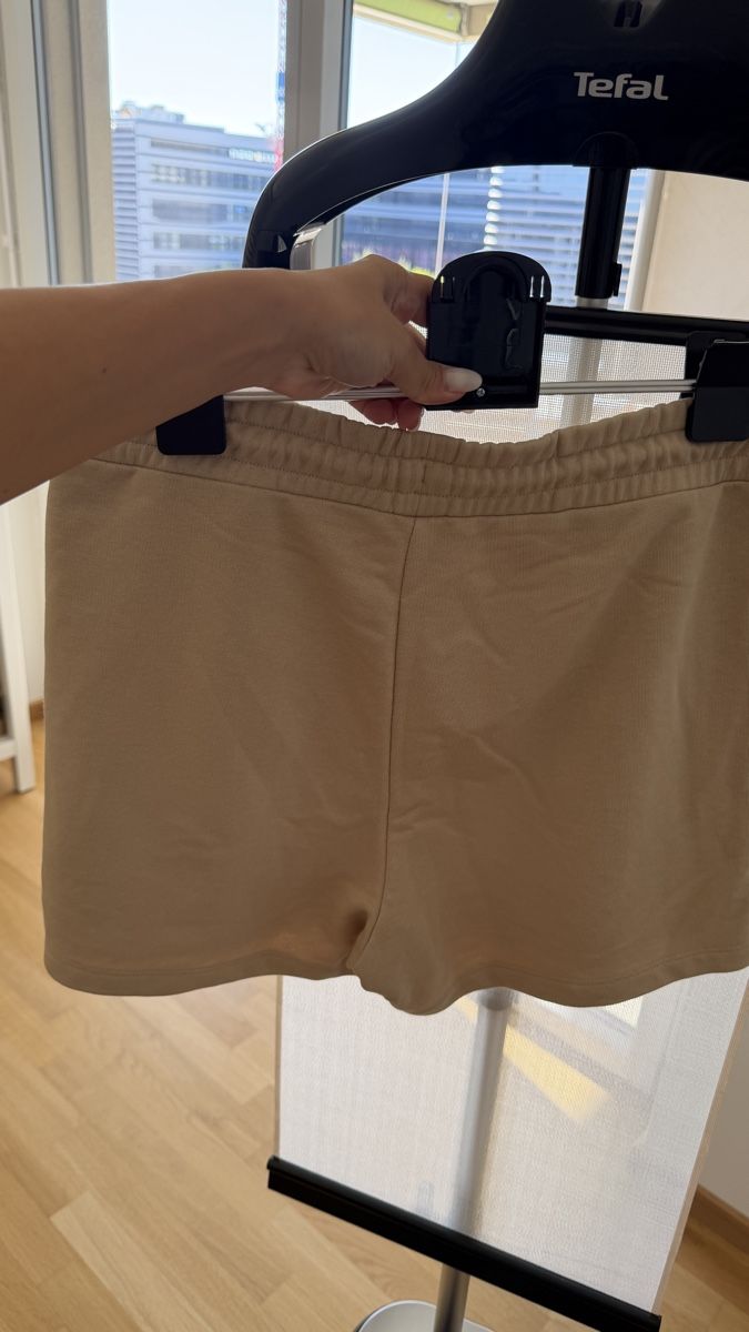 Puma Kleiderpakete: Puma sweatsuit  – Neu (gemäss Beschreibung) aus Glattpark (Opfikon) von swi_wk9j 3
