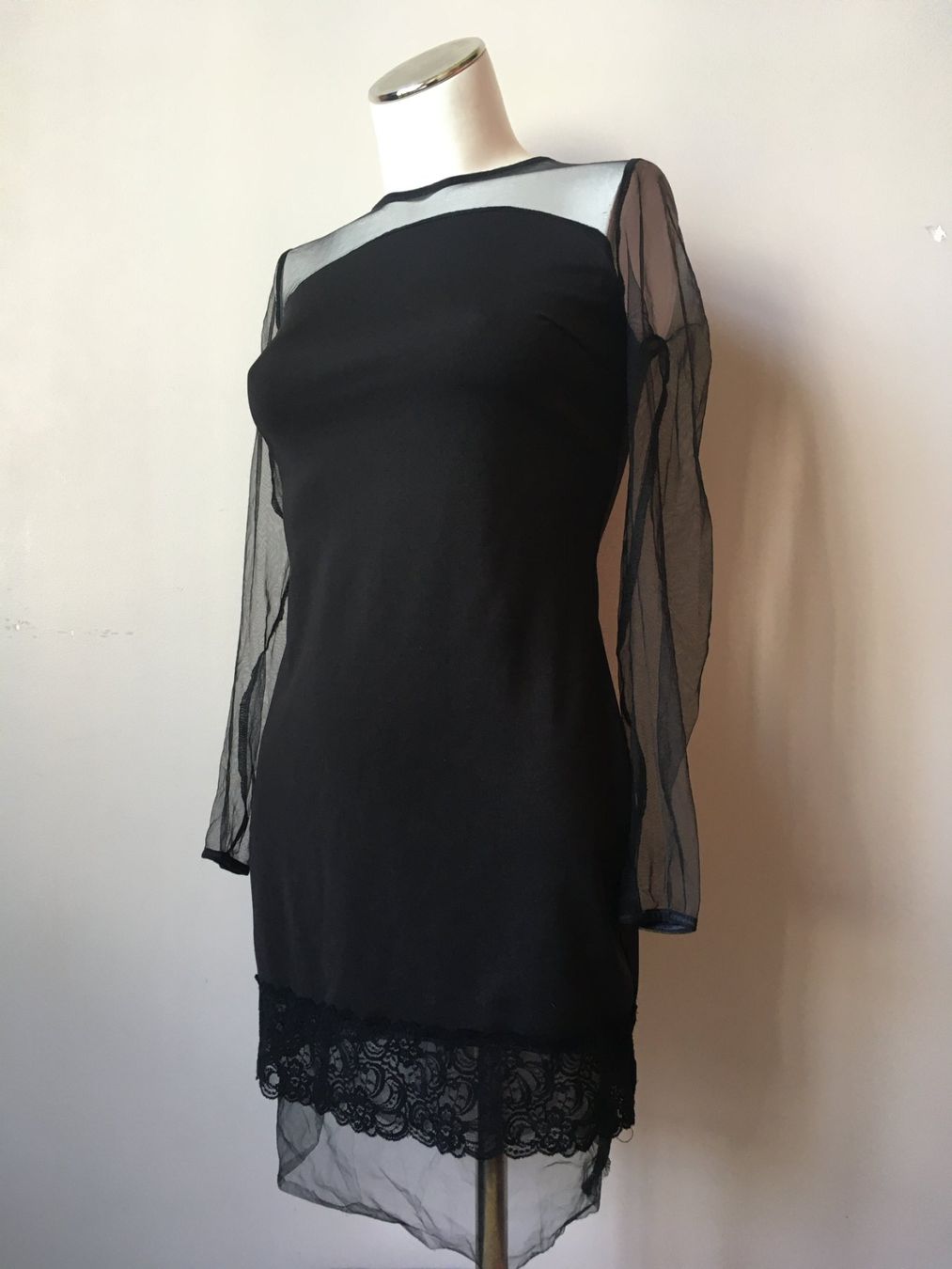 Vestiti: Robe Love Republic noire avec dentelle - M – Usato da Troinex venduto da Irisglo 1