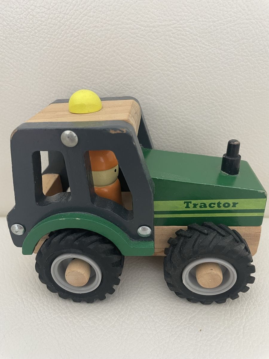 Giocattoli: Holzspielzeug Traktor – Usato da Rüti ZH venduto da Tal_ga6N