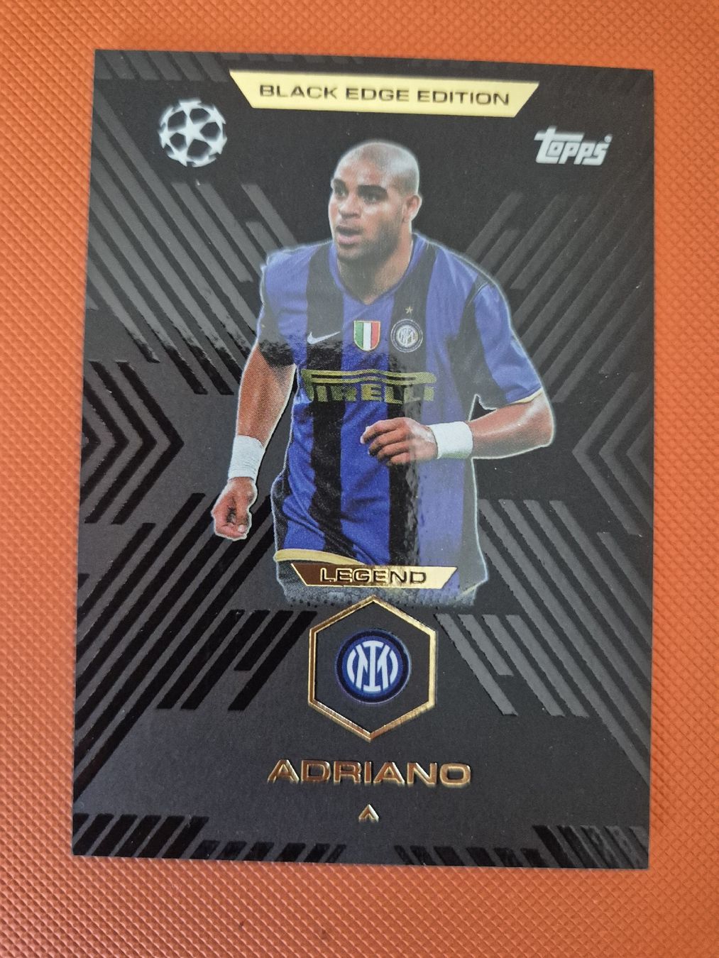 Topps Carte collezionabili: Carte Adriano Black Edge Edition Topps  – Nuovo (secondo la descrizione) da Belfaux venduto da Kikbog