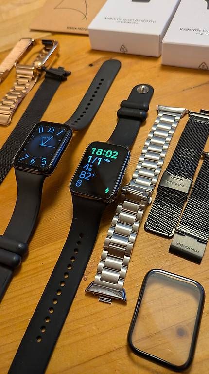 Smartwatch: 2 Montres Xiaomi Smart Band 8 Pro – Usato da Yverdon-les-Bains venduto da pajao 1