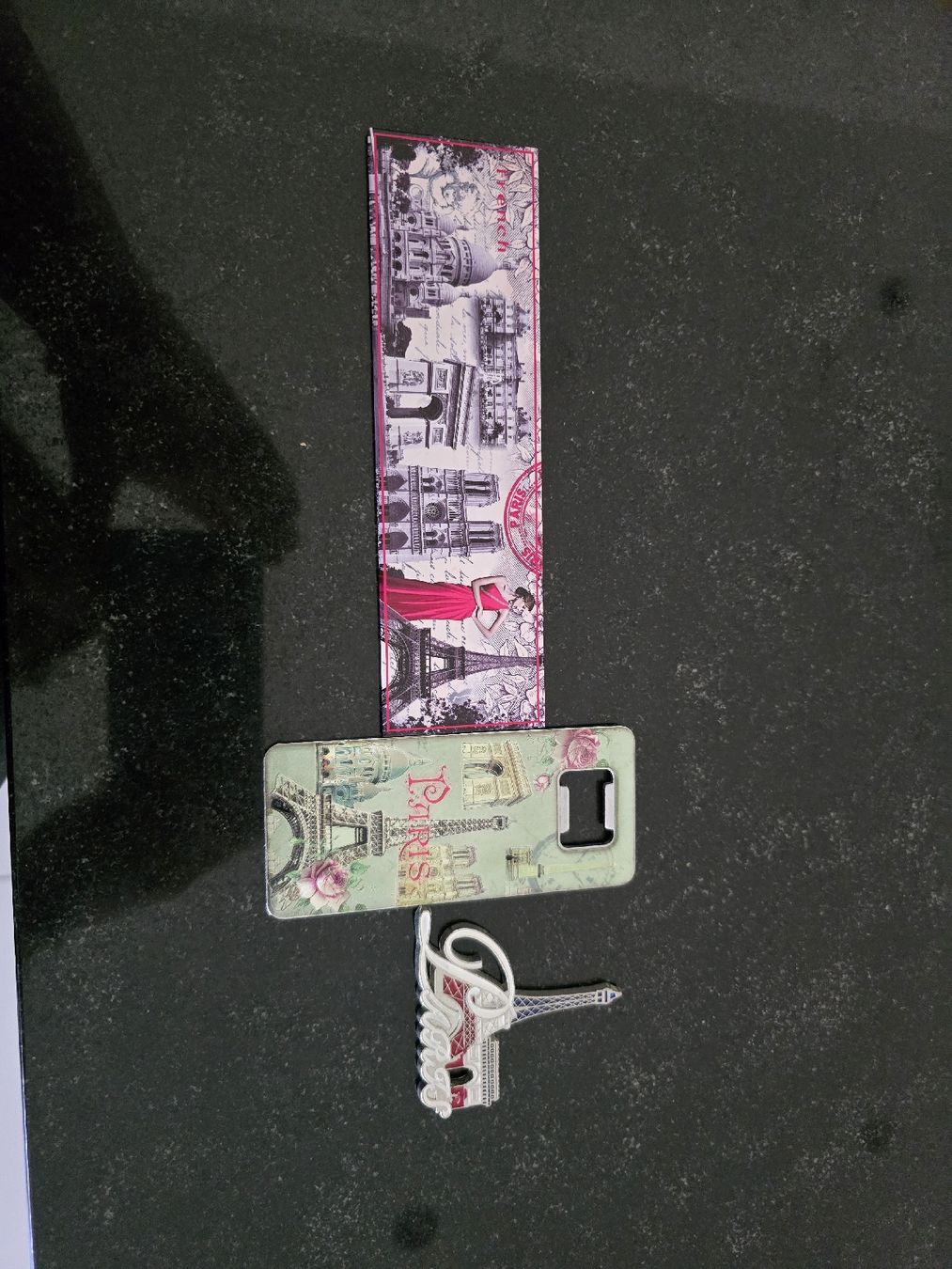 Calamite: Souvenir Set Paris Eiffelturm Flaschenoeffner Magnet – Usato da Derendingen venduto da Mil_l98S