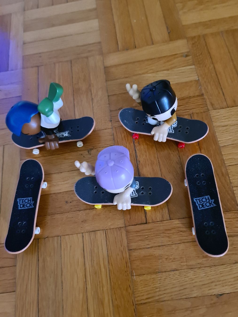 Skateboards: Tech Deck Skateboard mit Figuren  – Usato da Thun venduto da erh_fs86 3