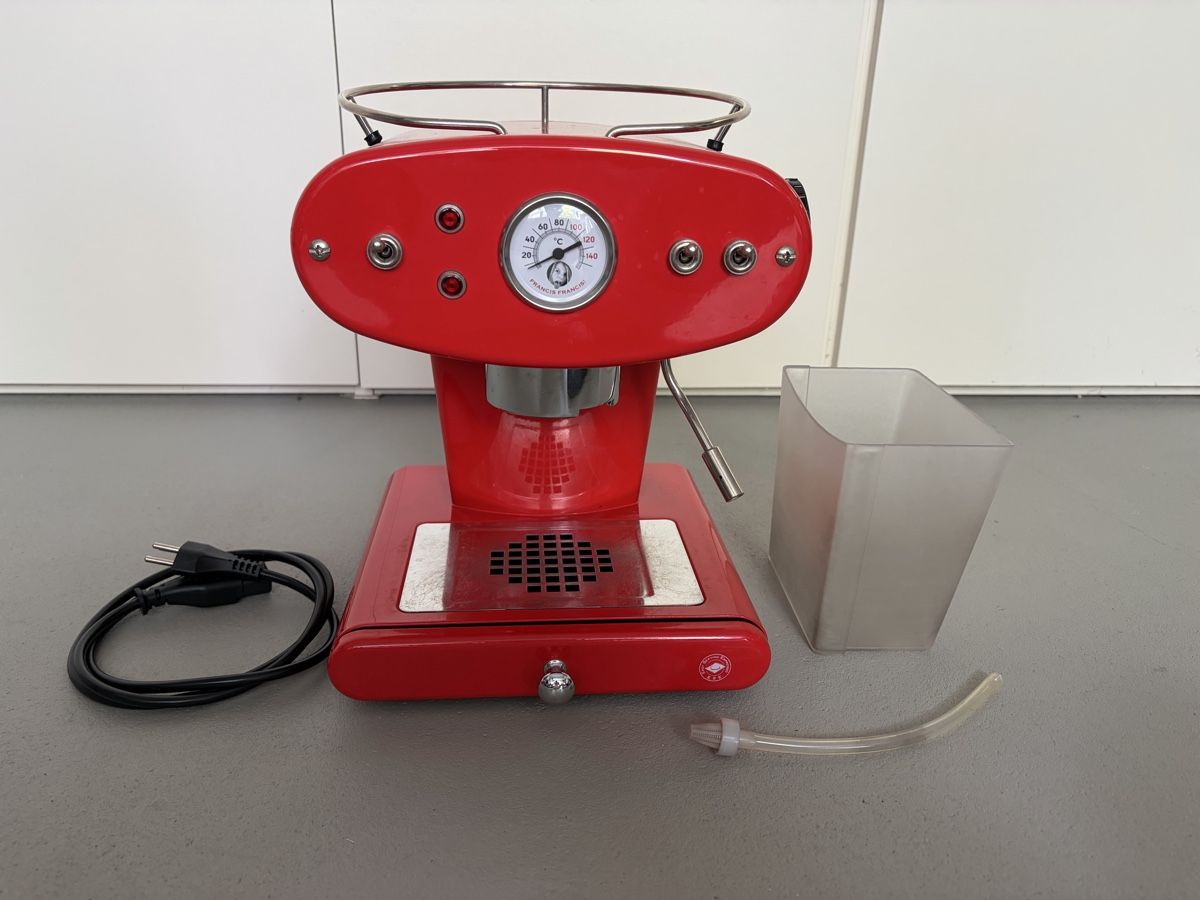 FrancisFrancis! Macchine per caffè & Macchine per espresso: Francis Espressomaschine X1 – Usato da Olten venduto da ni77 1
