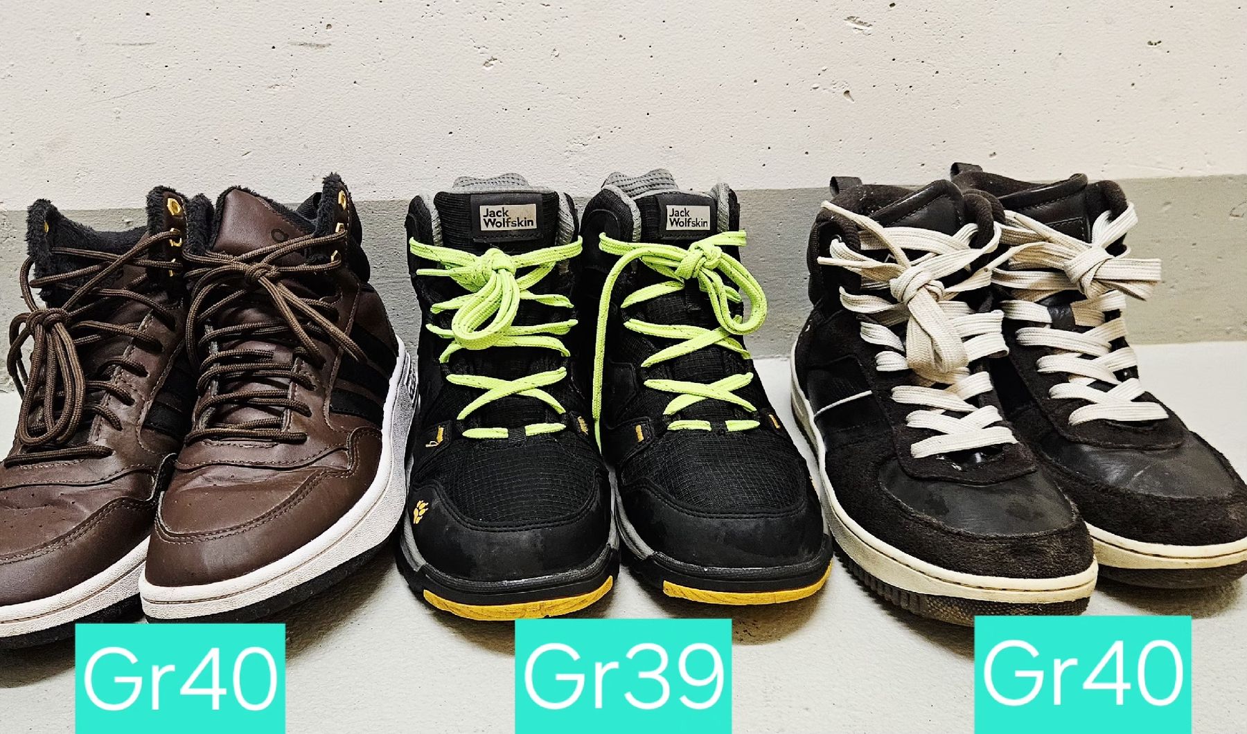 Scarpe per ragazzi: Kinder Winter Schuhe 3x – Usato da Zollikofen venduto da Baeta82