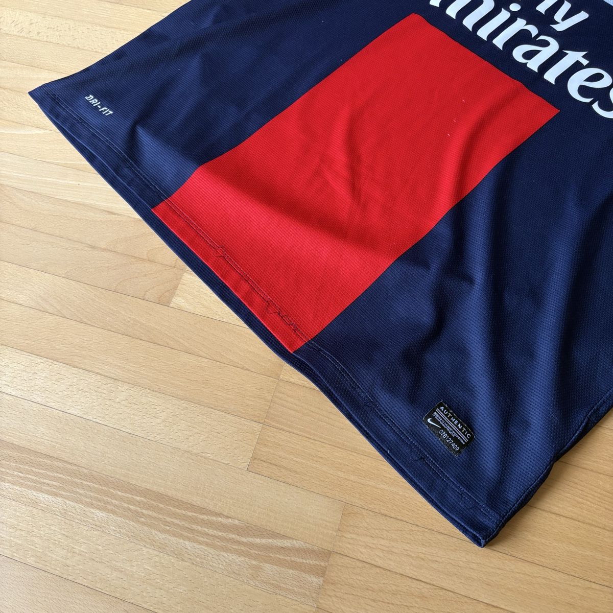Nike Canottiere & Pantaloni: Paris St Germain Trikot PSG Nike – Usato da Winterthur venduto da LaBodega 3
