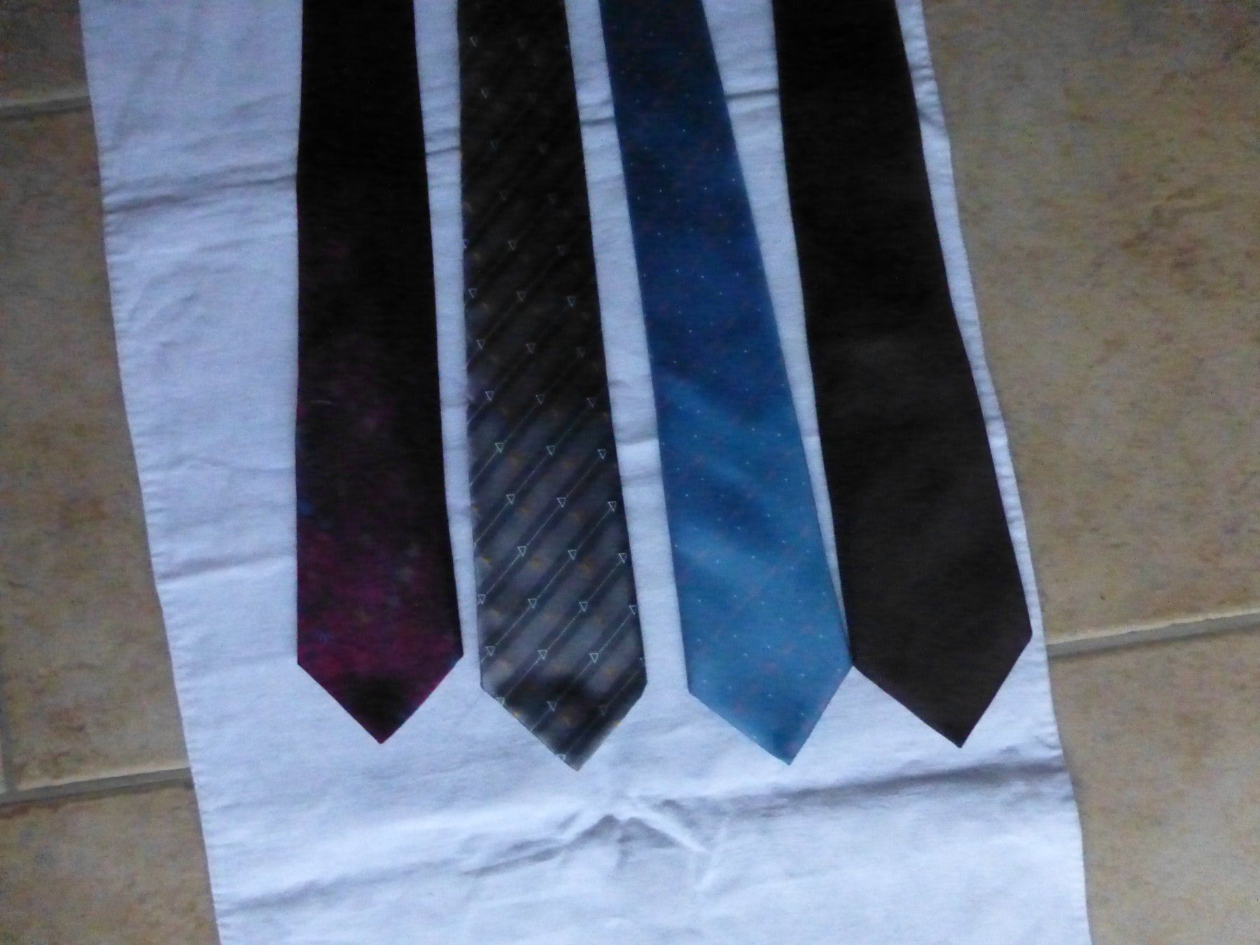 Cravatte: Krawatten  - Fabric -Armani -Ted Lapidus... – Usato da Würenlingen venduto da drago56 1