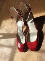 rote leder schuhe