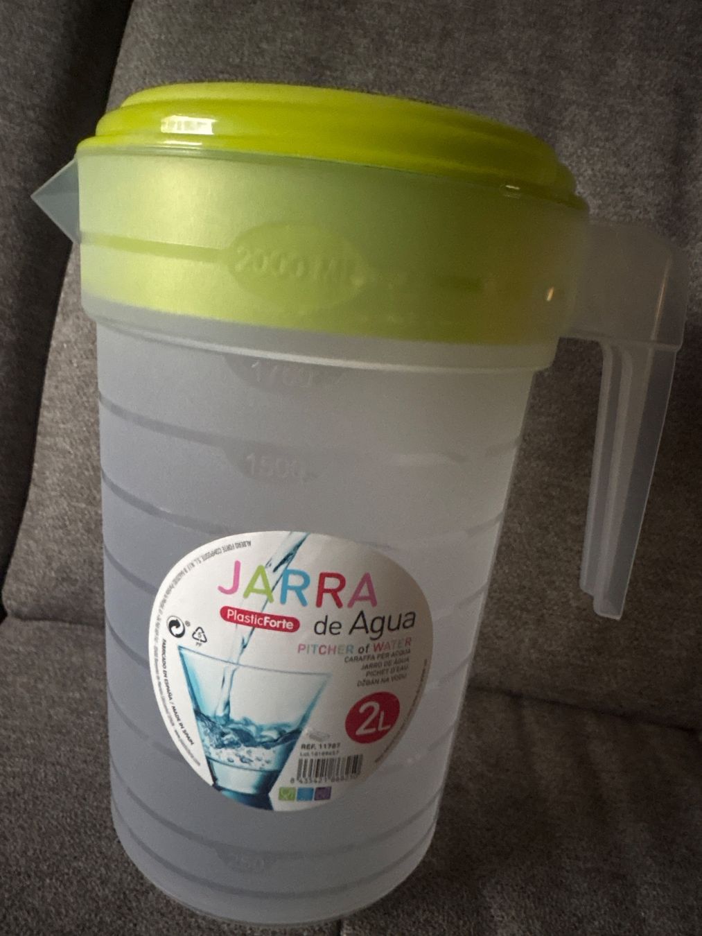 Behälter & Ähnliches: Wasserkrug 2L – Neu und originalverpackt aus Aarwangen von kah_79t5