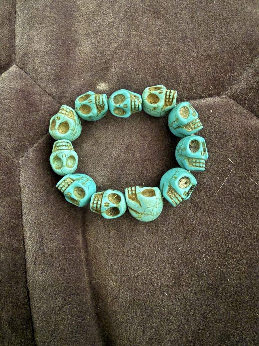Armbänder & -reifen: Armband – Gebraucht aus Bonaduz von Avenada