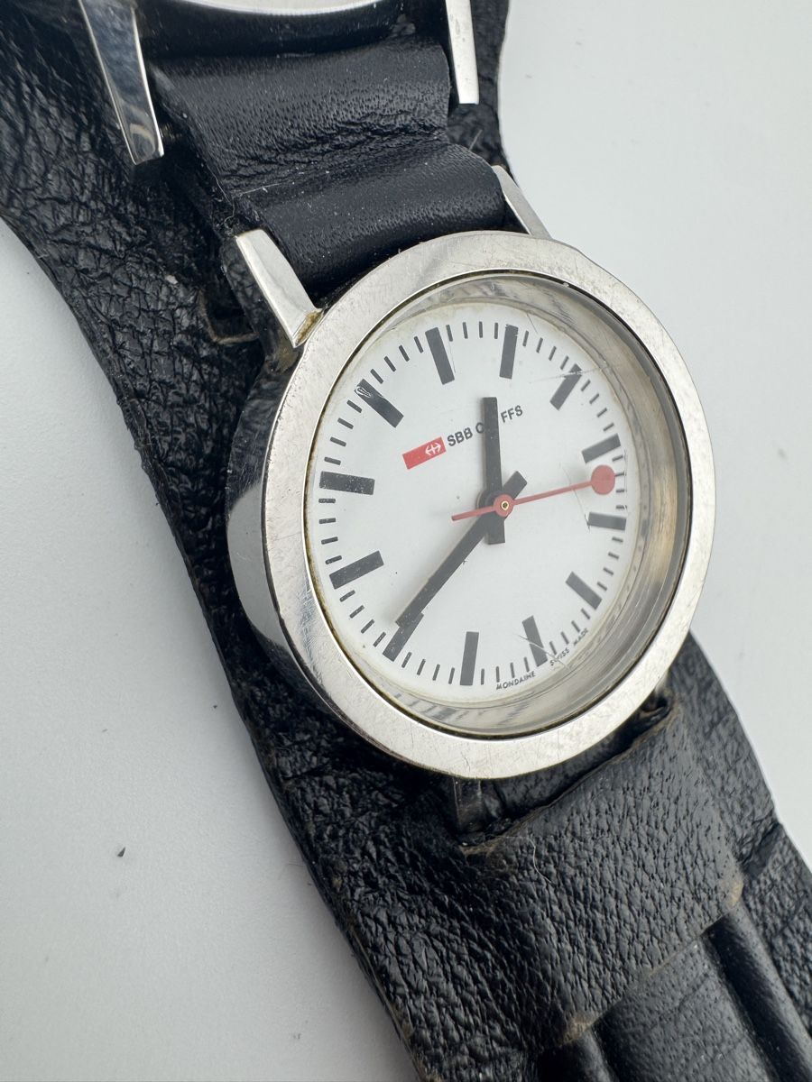 Mondaine Orologi: Mondaine SBB CFFdual time Quartz rare  – Usato da Biel/Bienne venduto da upi_7vwn 4