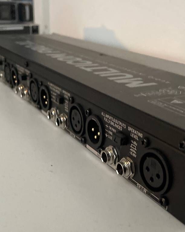 Strumenti musicali: Compressor Behringer 19 Zoll Rack – Usato da Hergiswil NW venduto da nei_b7z6 2