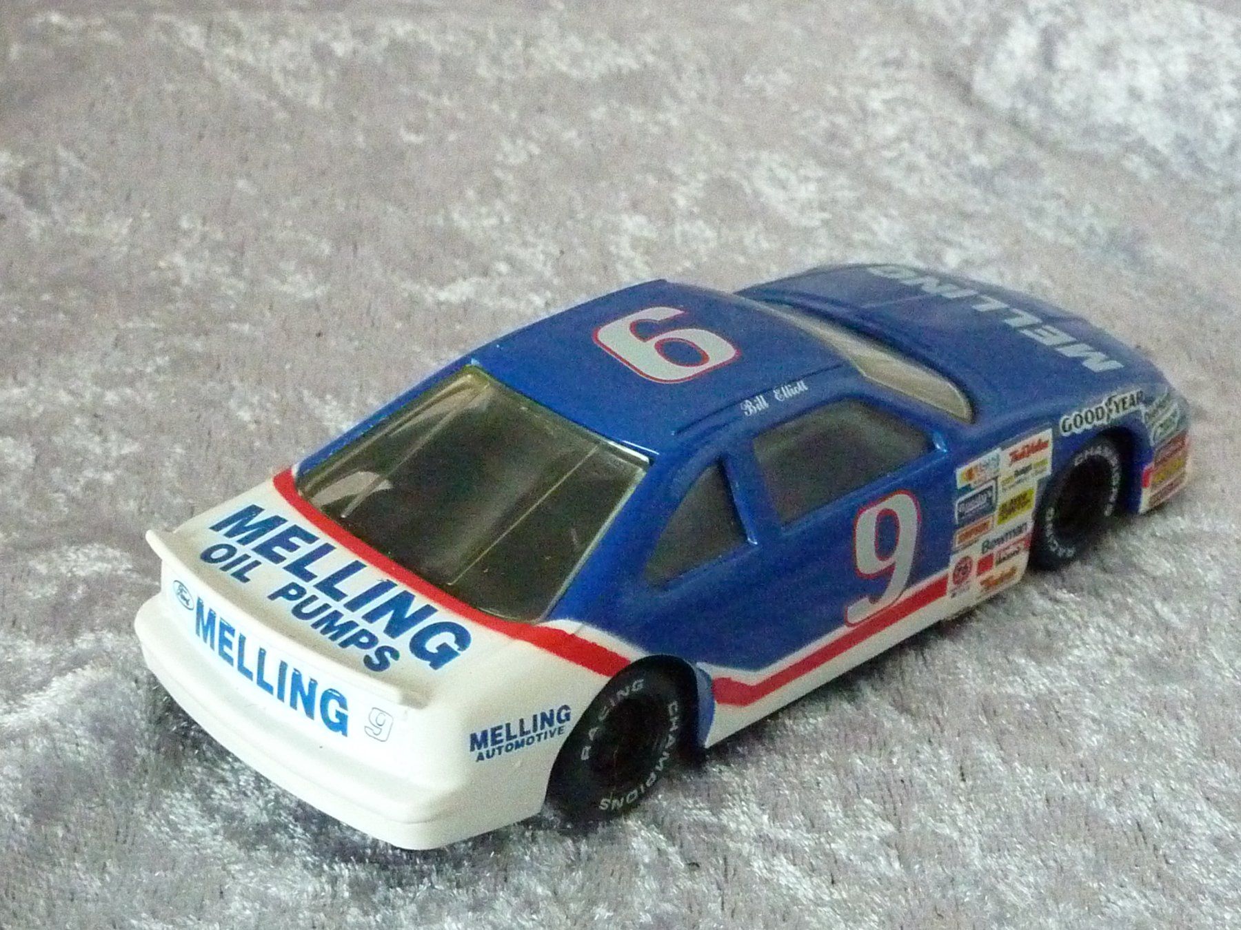 Nascar Modellini d'auto: Ford Thunderbird NASCAR 9  1:43 – Usato da Dürrenäsch venduto da modellautos4you 2
