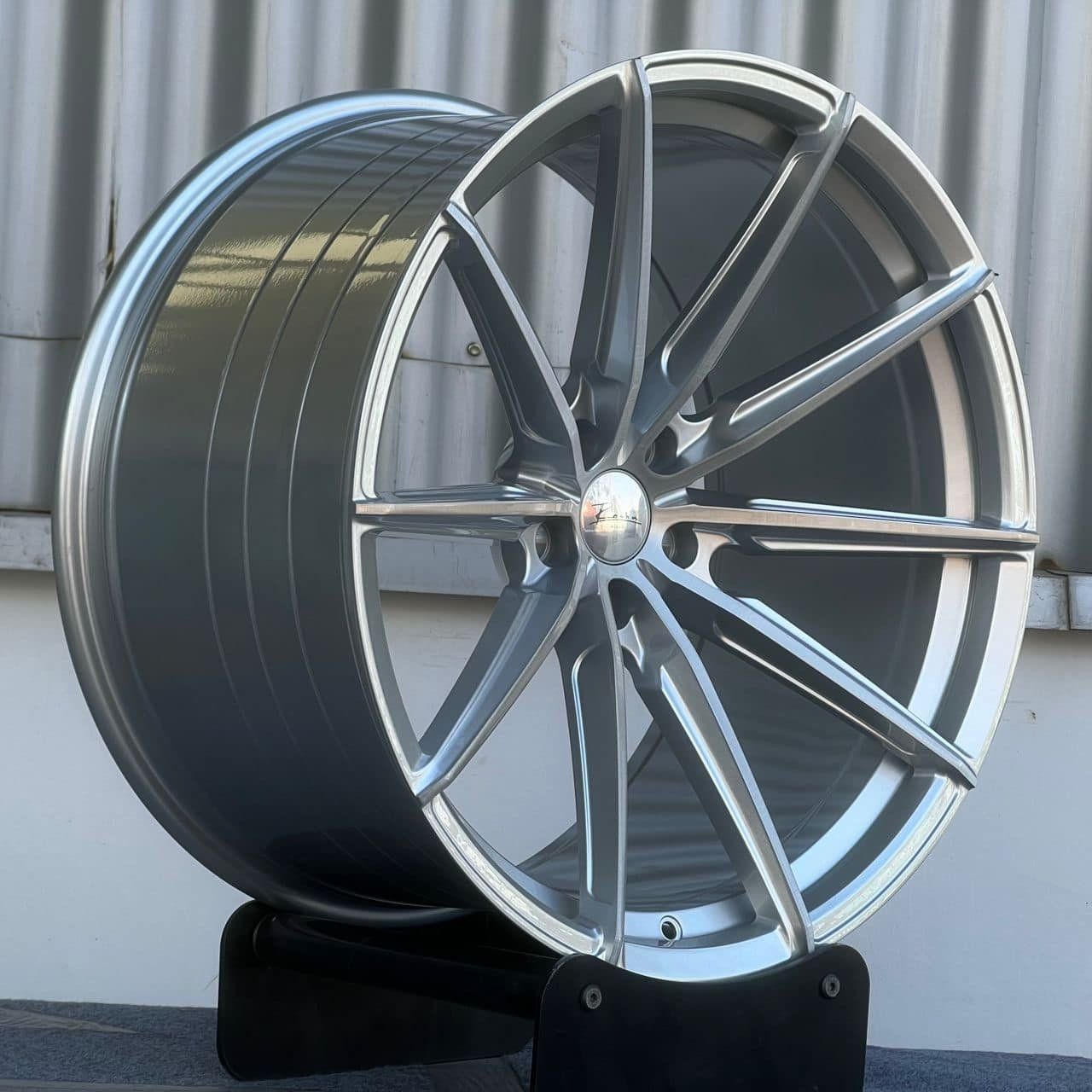 Porsche Cerchioni: Rochawheels 22 Porsche – Nuovo e nell'imballaggio originale da Courrendlin venduto da shopwheels 1