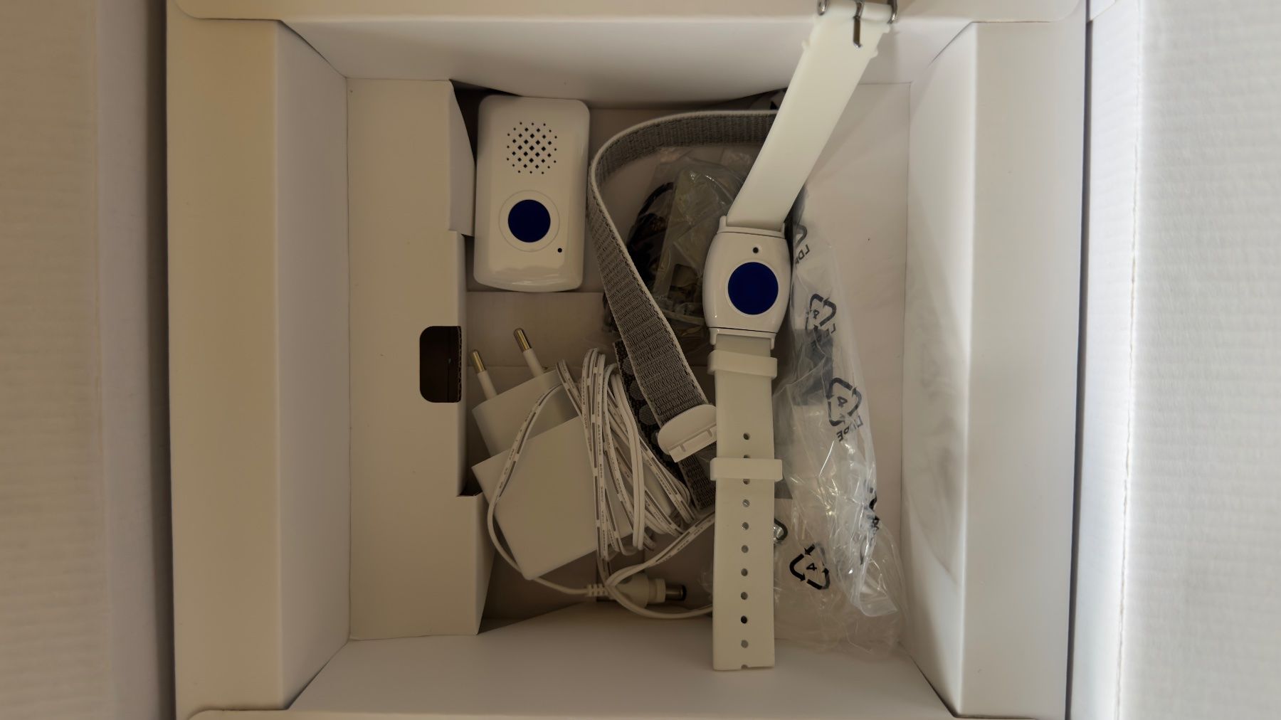 SmartLife Care Sistemi d'allarme: SmartLife Care Flex GPS - Neuf! – Nuovo (secondo la descrizione) da Fribourg venduto da vibifgva 2