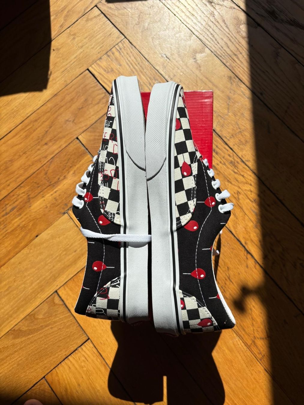 Vans Herrenschuhe: Vans Era "IT" Pennywise collection 2021 – Neu (gemäss Beschreibung) aus Genève von nun_7fjx 1