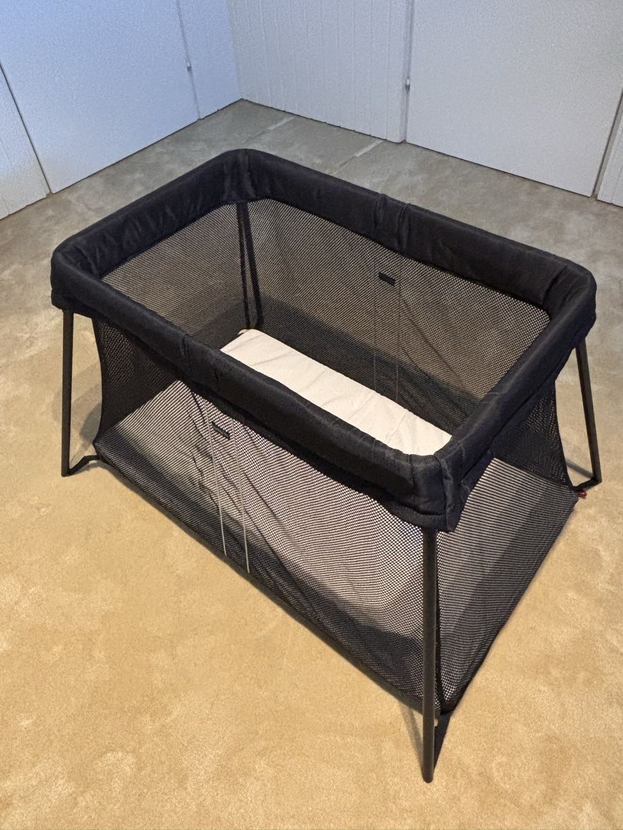 Lits: Baby Björn Reisebett – D'occasion à Herrliberg par Nils-Sevy