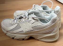 New Balance Sneaker, Grösse 39.5, creme/beige