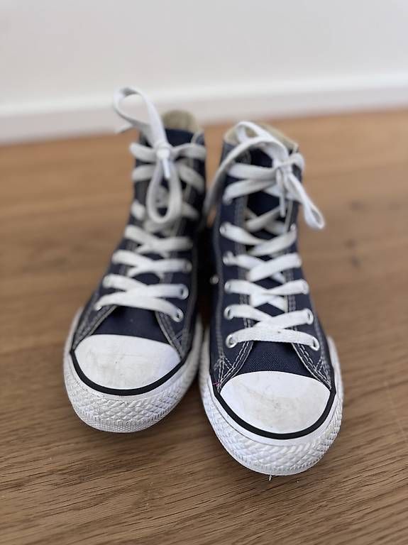 Herrenschuhe: Converse All Star Turnschuhe, Grösse 34 – Gebraucht aus Birmensdorf ZH von FiKaVa
