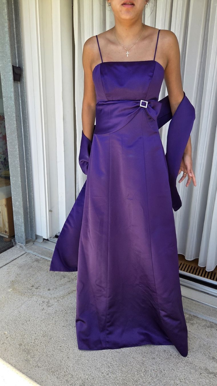 Vestiti: Lila Abendkleid Gr. 36 mit passendem Schal, elegant – Nuovo (secondo la descrizione) da Zug venduto da Pat050 3