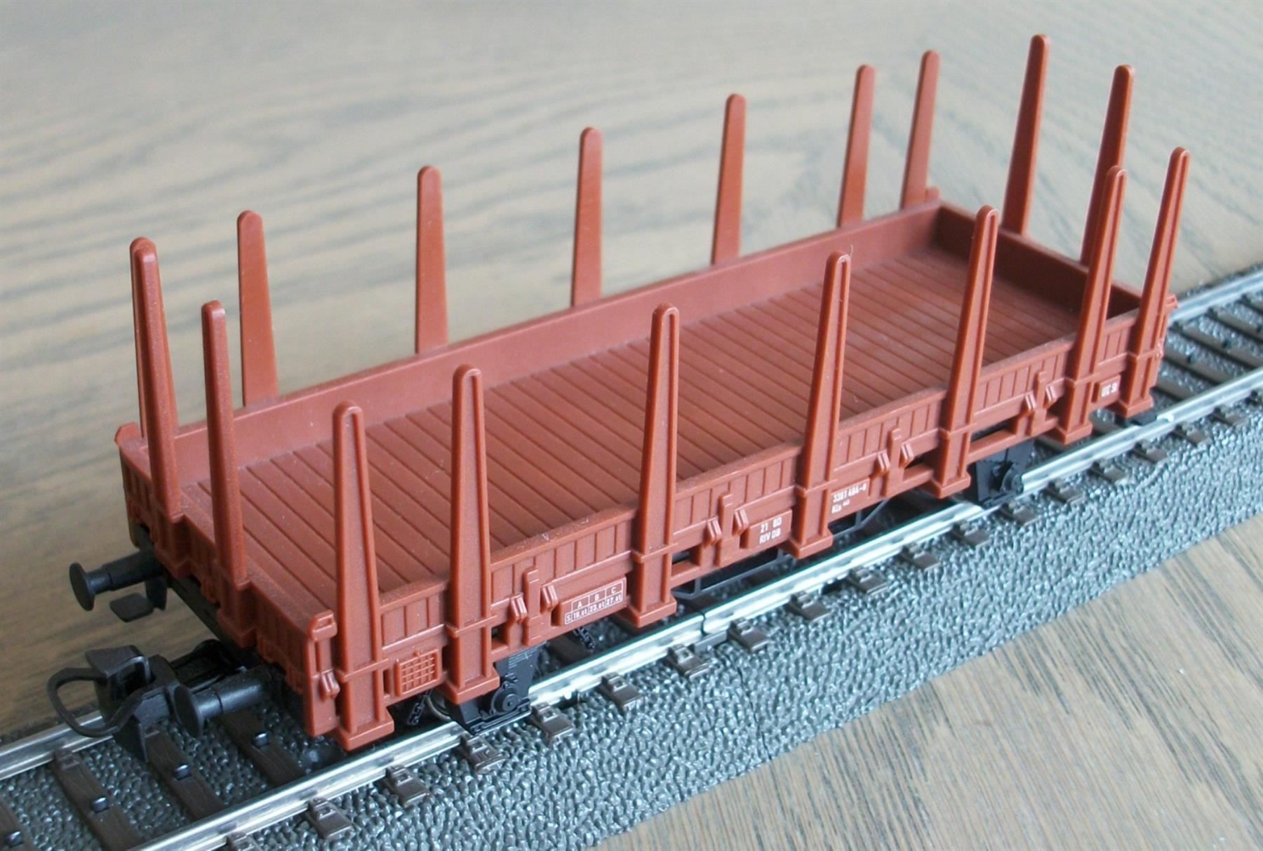 Märklin Modellini di ferrovie: brauner Rungenwagen der DB; fabrikneu – Nuovo (secondo la descrizione) da St. Moritz venduto da Manu7500 2