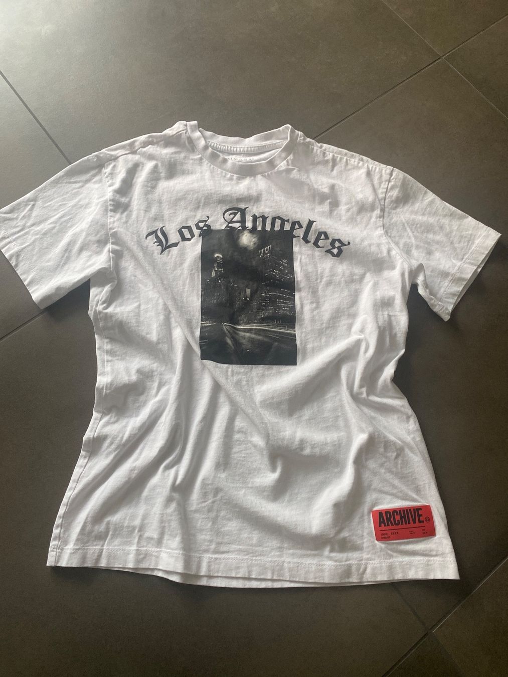 T-shirt: T-shirt taille S – Usato da Delémont venduto da Ma_LoU.01